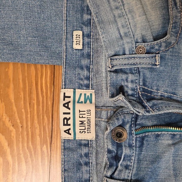 Ariat Light Blue Jeans M7 slim Fit Straight Leg 32x32 - Picture 7 of 7